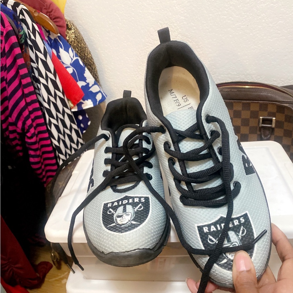 Riders by Lee Raiders Athletic Shoes - Black and Gray